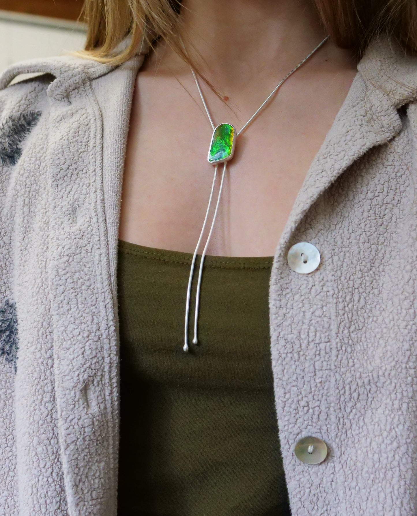 Ammolite Bolo