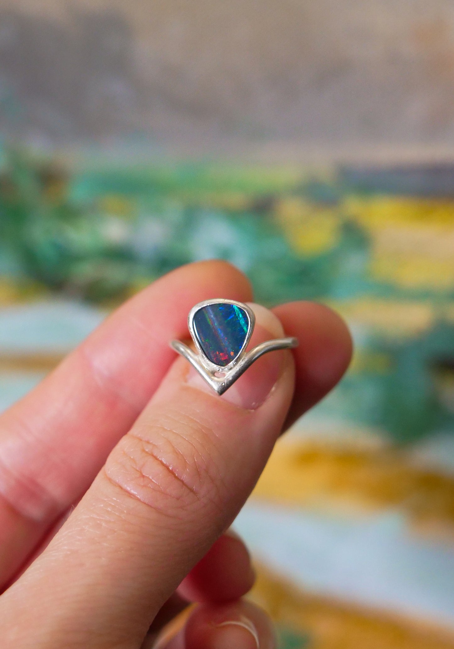 Opal V Ring
