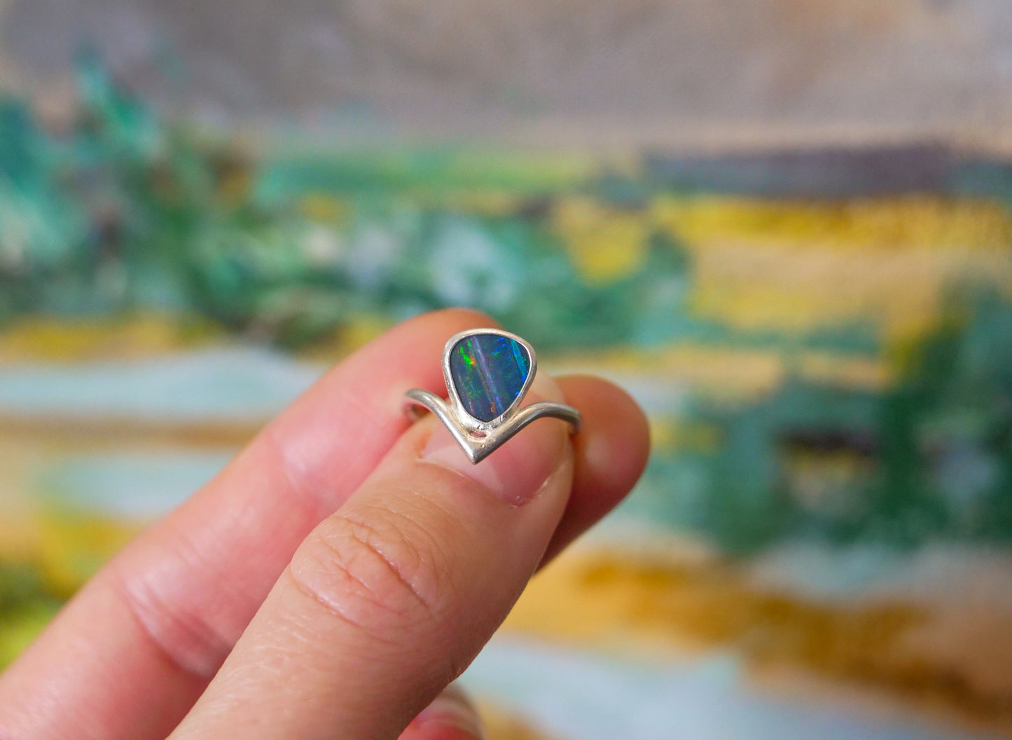 Opal V Ring